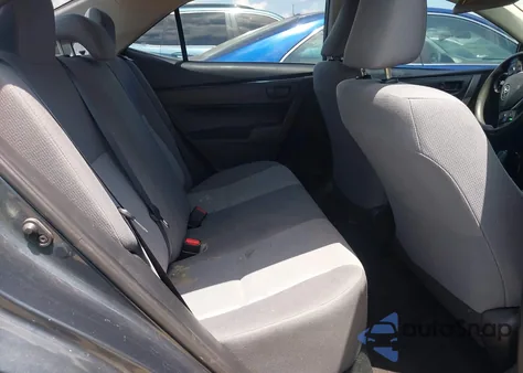 2018 Toyota Corolla L z USA, uszkodzony, nr VIN 2T1BURHE8JC996706